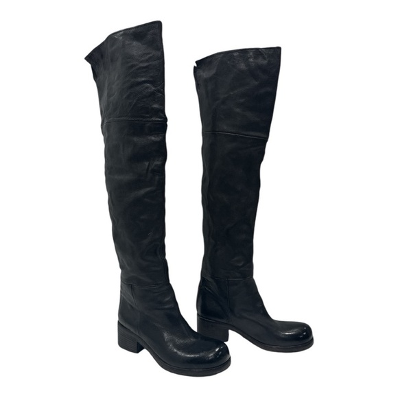 VIC MATIE
Leather Boots
Women's Over the Knee black Size 36 US 6 made in Italy - Picture 8 of 13